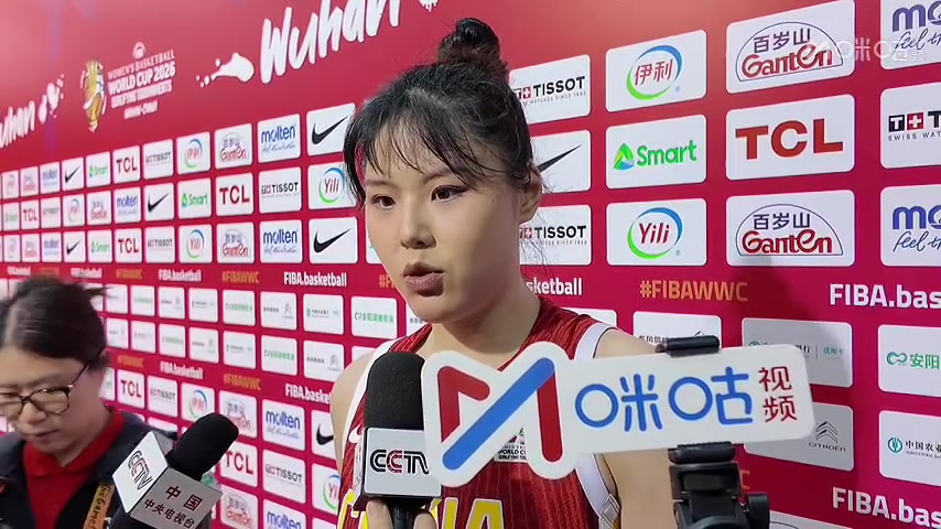 赛事直播-李月汝：今天防守不好 磨合时间不够多 场上沟通呼应还不够